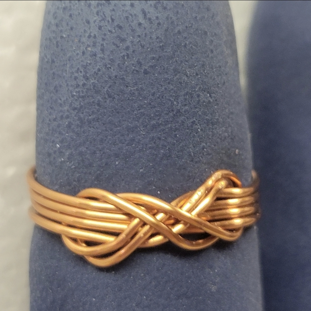Hand Crafted Copper Wire Wrapped Infinity Bow Ring - Picture 2 of 8